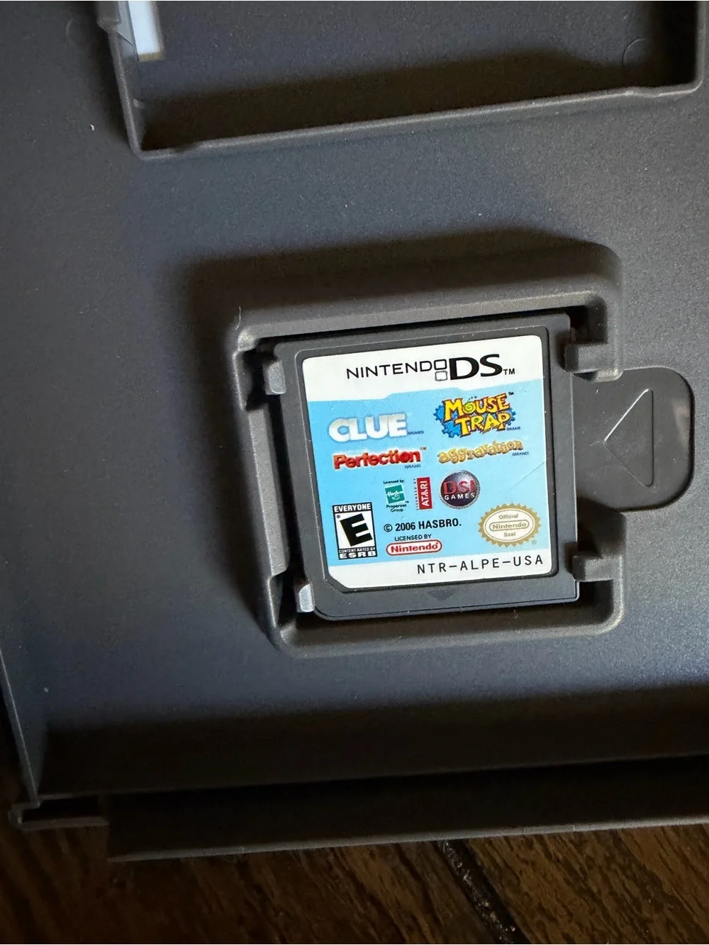 Lot of Nintendo DS Games Pets Petz Pet Resort Dream Pinball Clue Perfection